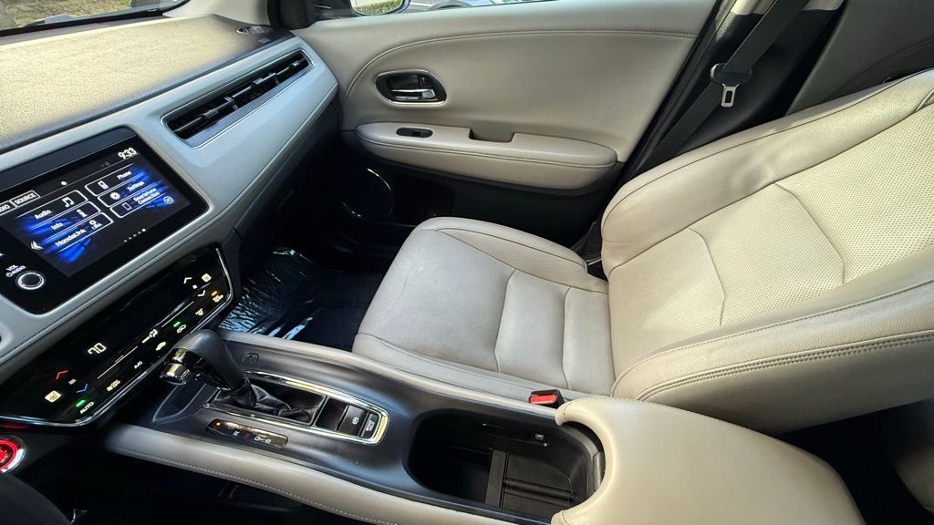 2020 Honda HR-V EX-L photo 28