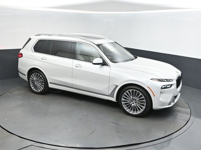 2026 BMW X7 xDrive40i
