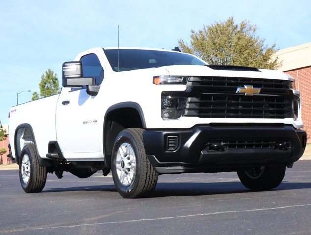 2026 Chevrolet Silverado 2500HD Work Truck's photo