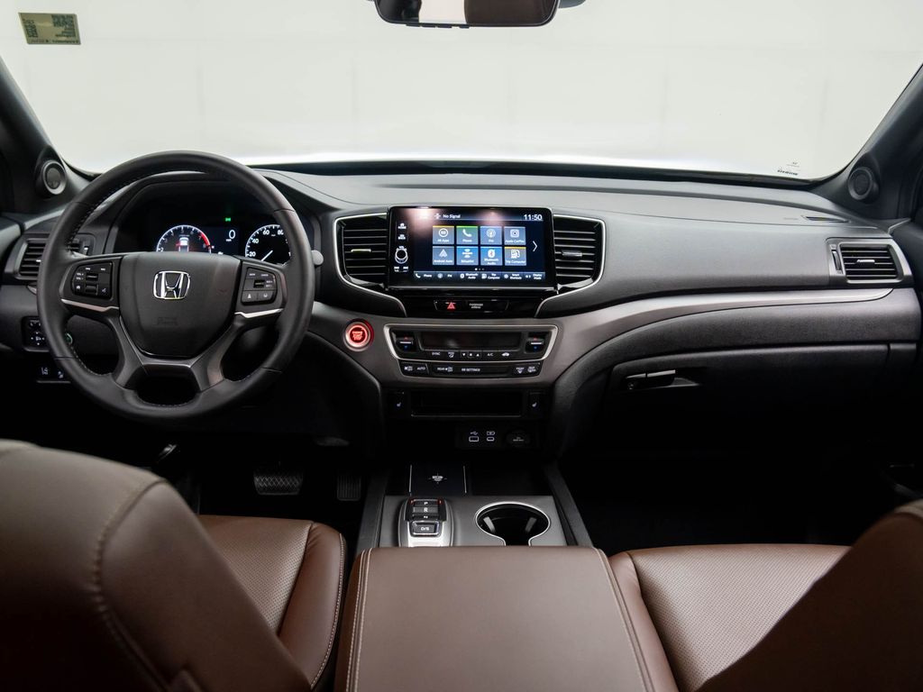 2025 Honda Ridgeline RTL photo 9