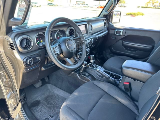 2023 Jeep Wrangler Base 4xe photo 8