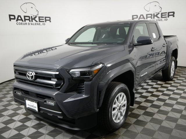 2026 Toyota Tacoma SR5's photo