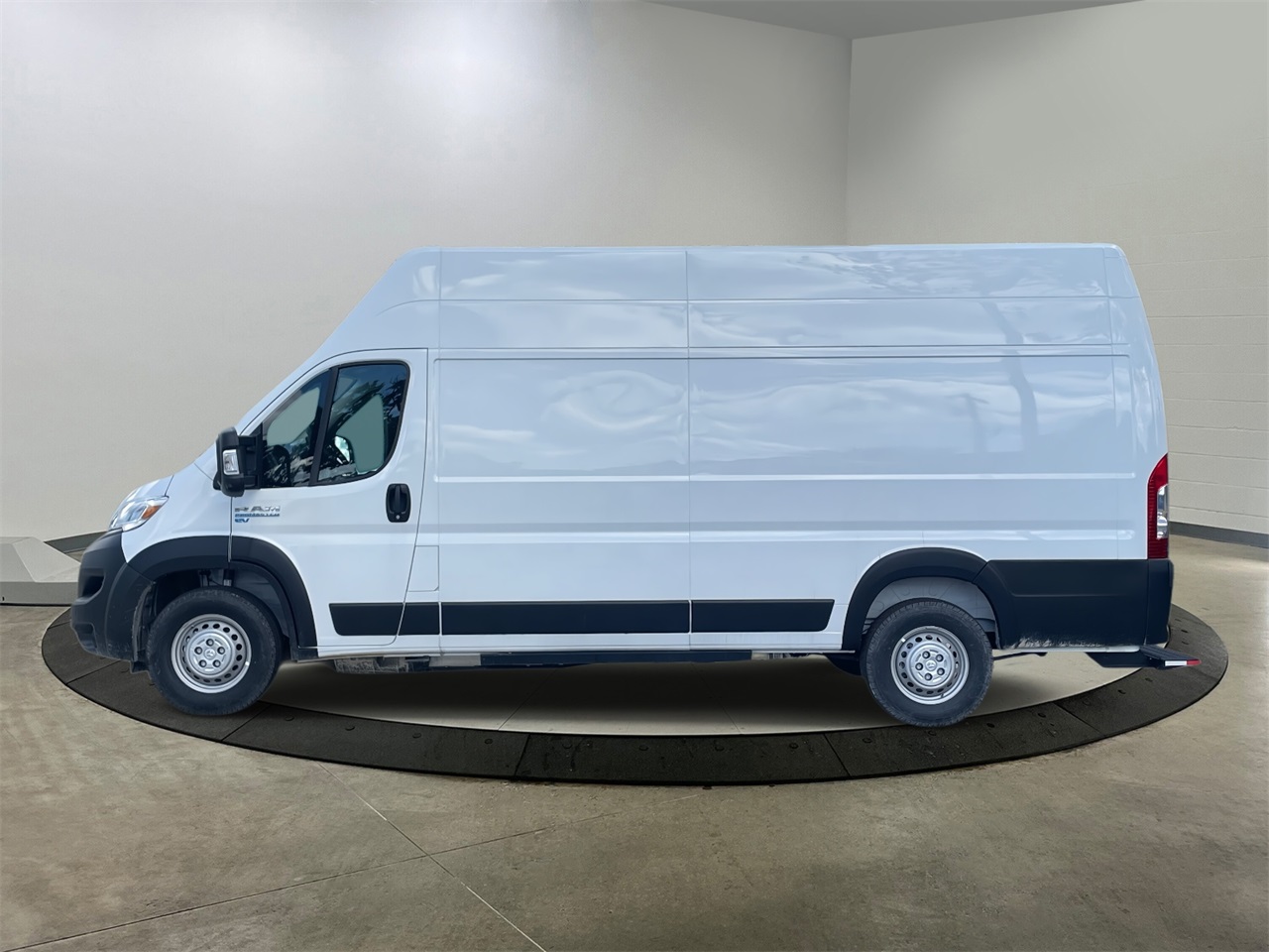 2024 Ram ProMaster 3500 photo 4