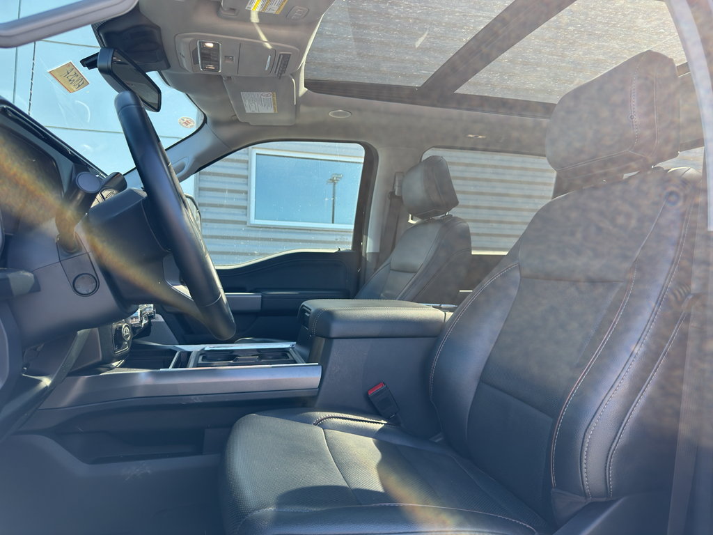 2024 Ford F-350 Lariat photo 6