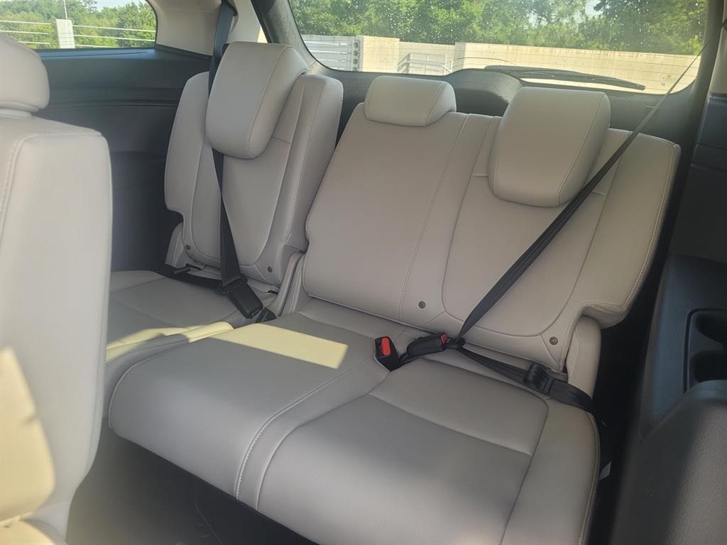 2026 Honda Odyssey EX-L photo 16