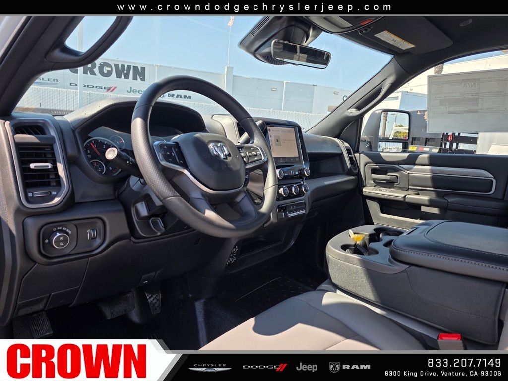 2026 Ram 3500 Tradesman photo 12