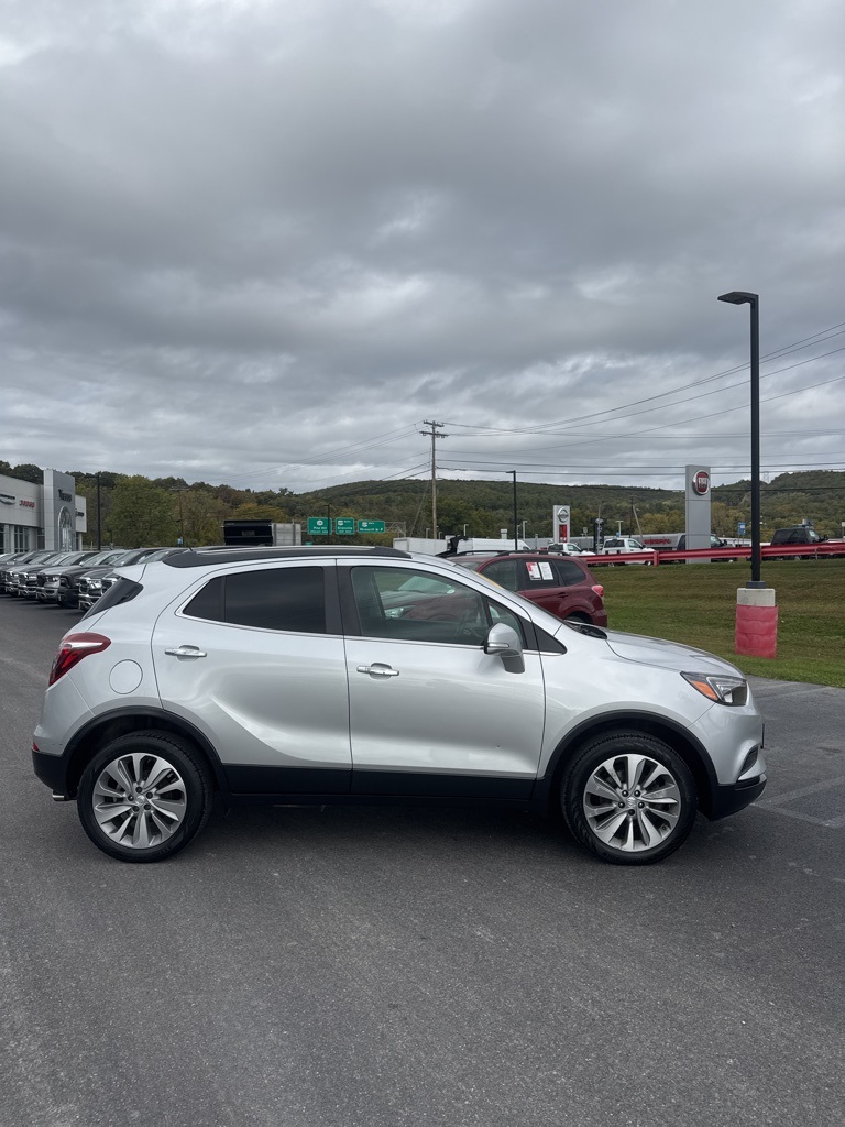 2018 Buick Encore Preferred photo 3
