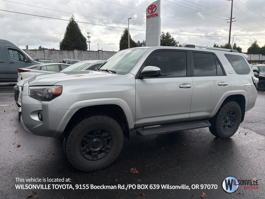 2021 Toyota 4Runner SR5's photo