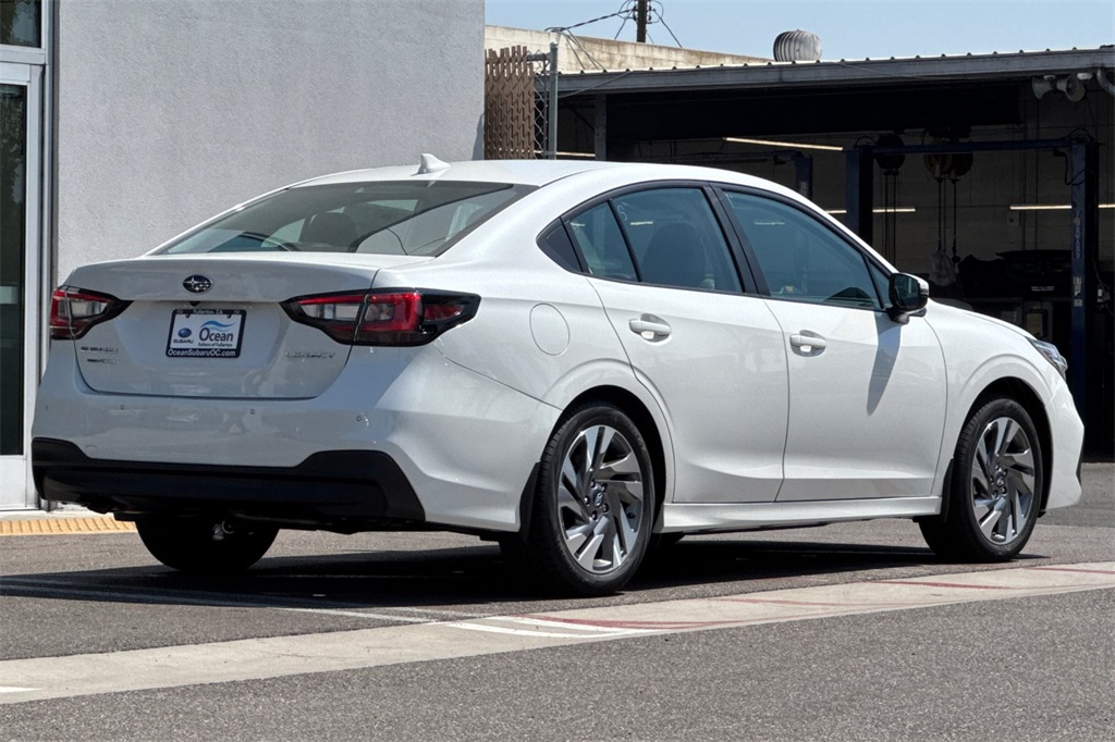 2025 Subaru Legacy Limited photo 4