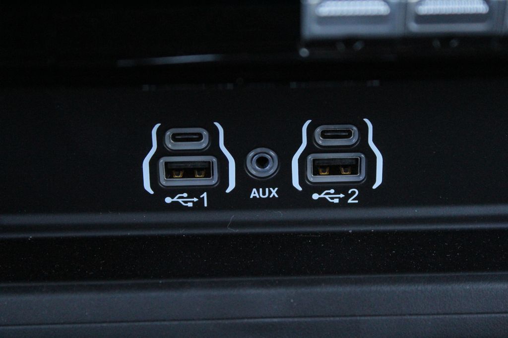 2025 Ram 3500 Laramie photo 22