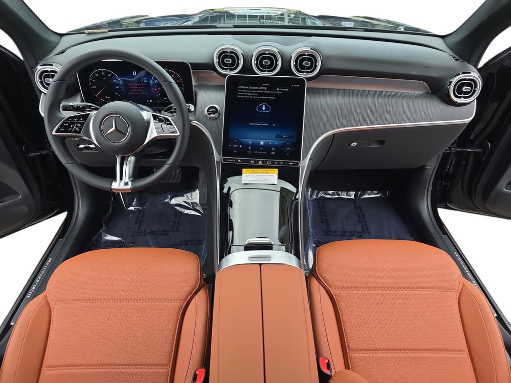 2025 Mercedes Benz GLC 300 photo 6