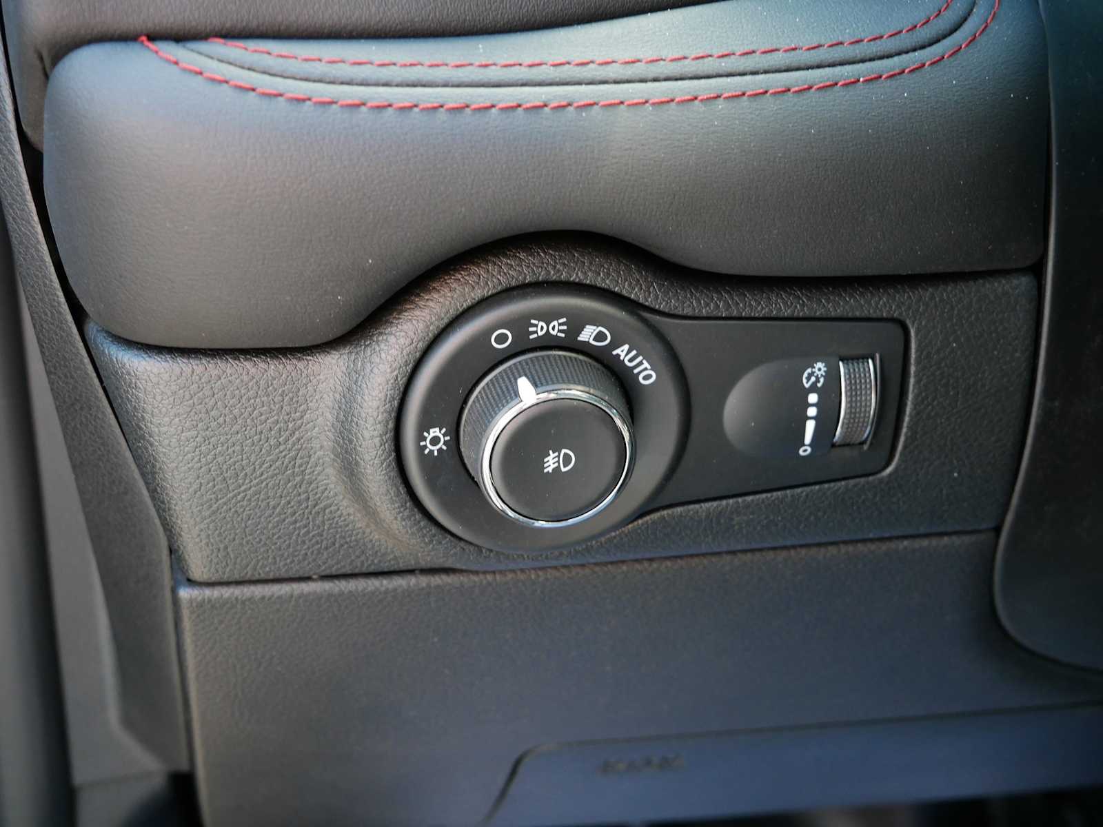 2023 Dodge Durango R/T Premium photo 22