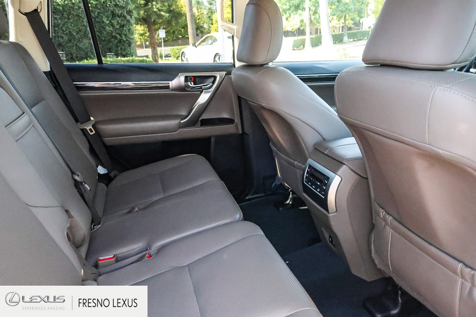2022 Lexus GX 460 photo 13
