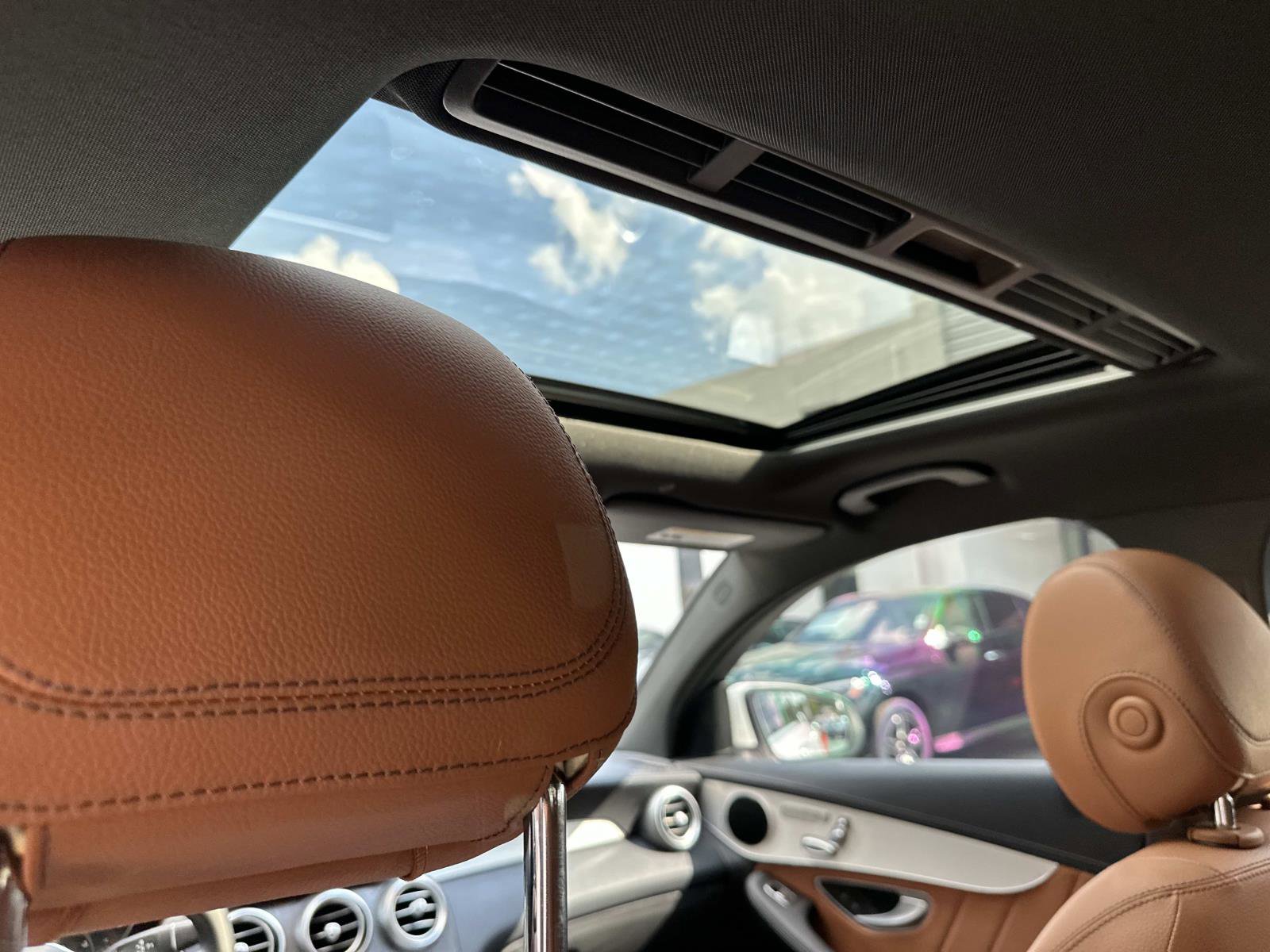 2022 Mercedes Benz GLC 300 4MATIC photo 11