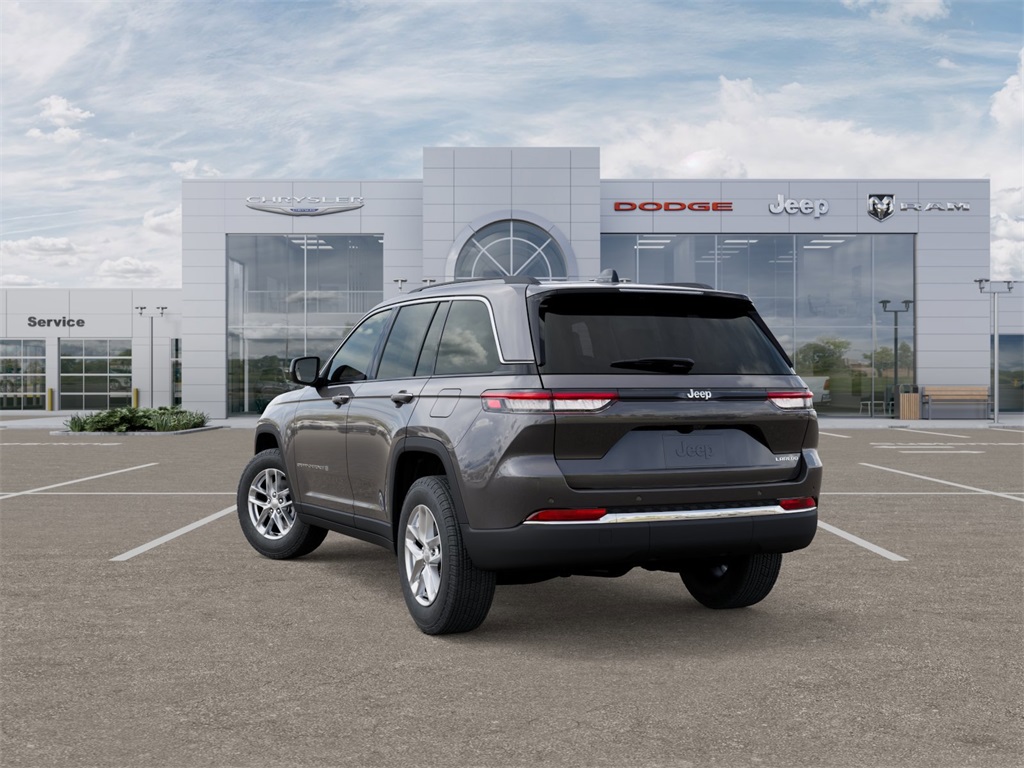 2025 Jeep Grand Cherokee Laredo X photo 3
