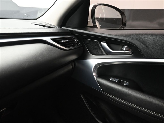 2021 Genesis G70 2.0T photo 11