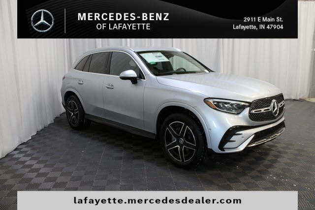 2025 Mercedes-Benz GLC Base's photo