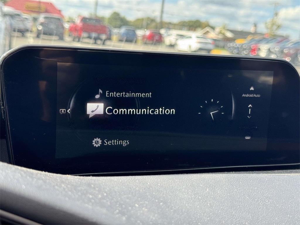 2025 Mazda Mazda3 2.5 Select Sport photo 3