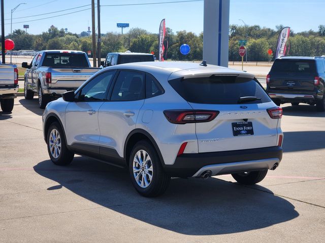 2026 Ford Escape Active photo 3