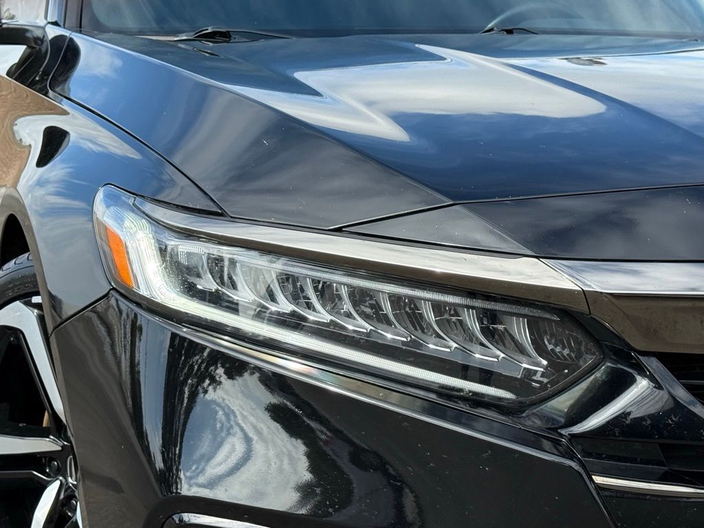 2021 Honda Accord Sport photo 2