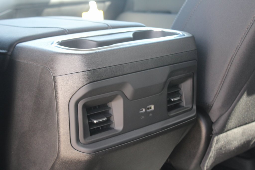 2025 Chevrolet Silverado 1500 LT photo 10