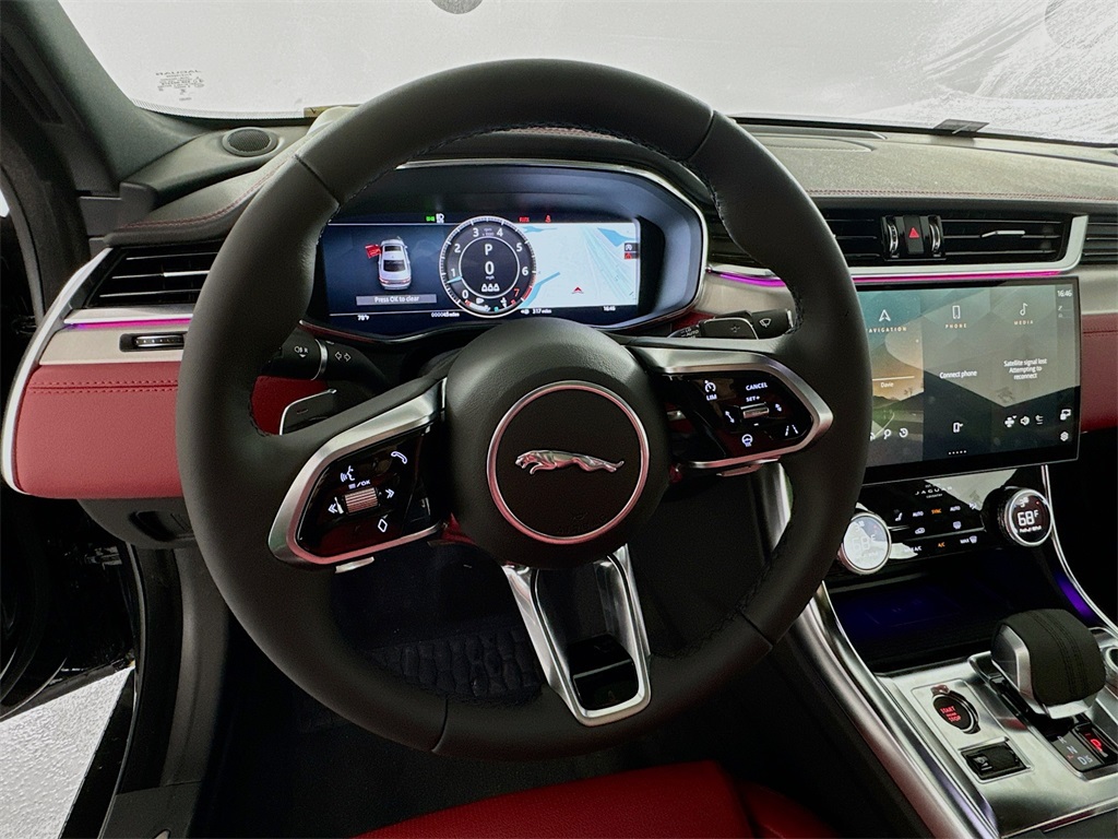 New 2024 Black Jaguar R-Dynamic SE image 11