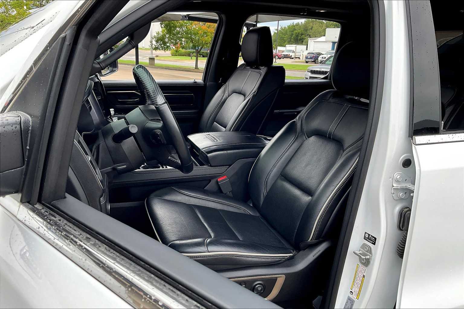 2021 Ram 1500 Limited photo 7