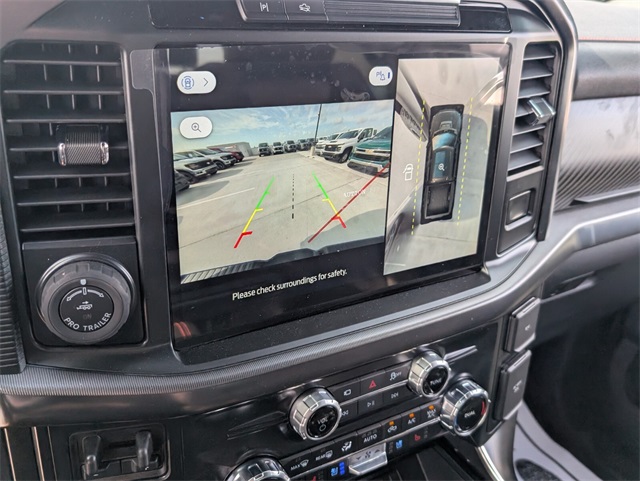 2025 Ford F-150 Raptor photo 13