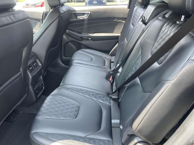 2024 Ford Edge Titanium photo 15