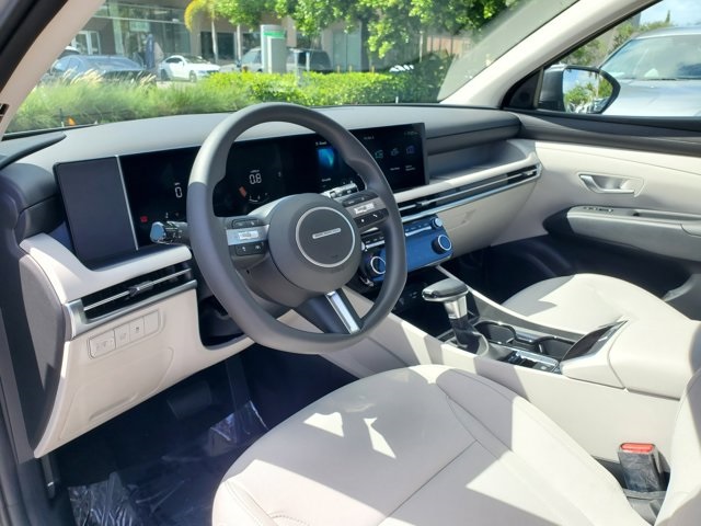 2026 Hyundai Tucson SEL photo 10