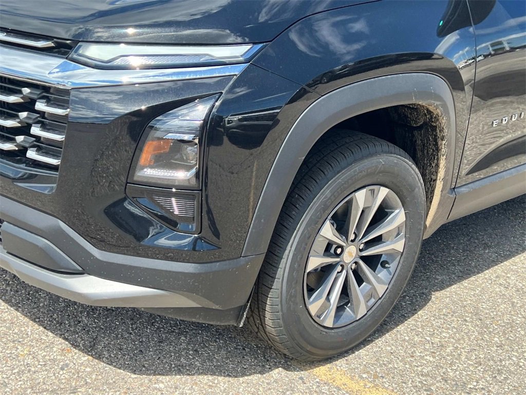 2026 Chevrolet Equinox LT photo 8