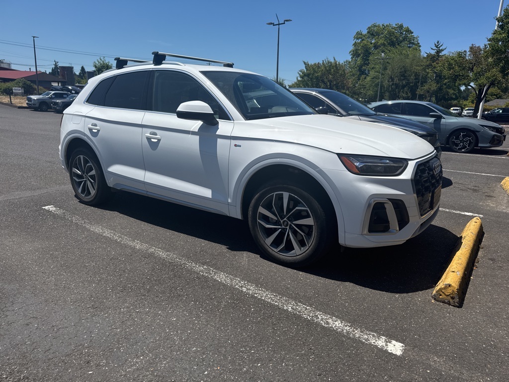 2024 Audi Q5 45 S line Premium photo 3