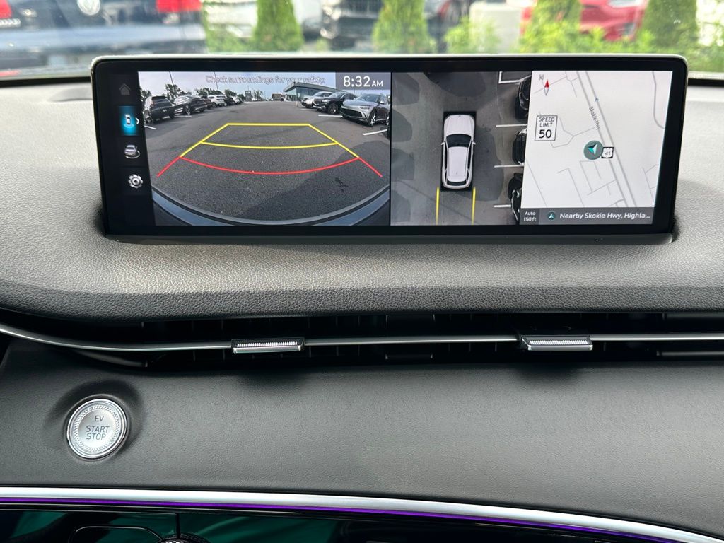 2025 Genesis Electrified GV70 Advanced photo 28