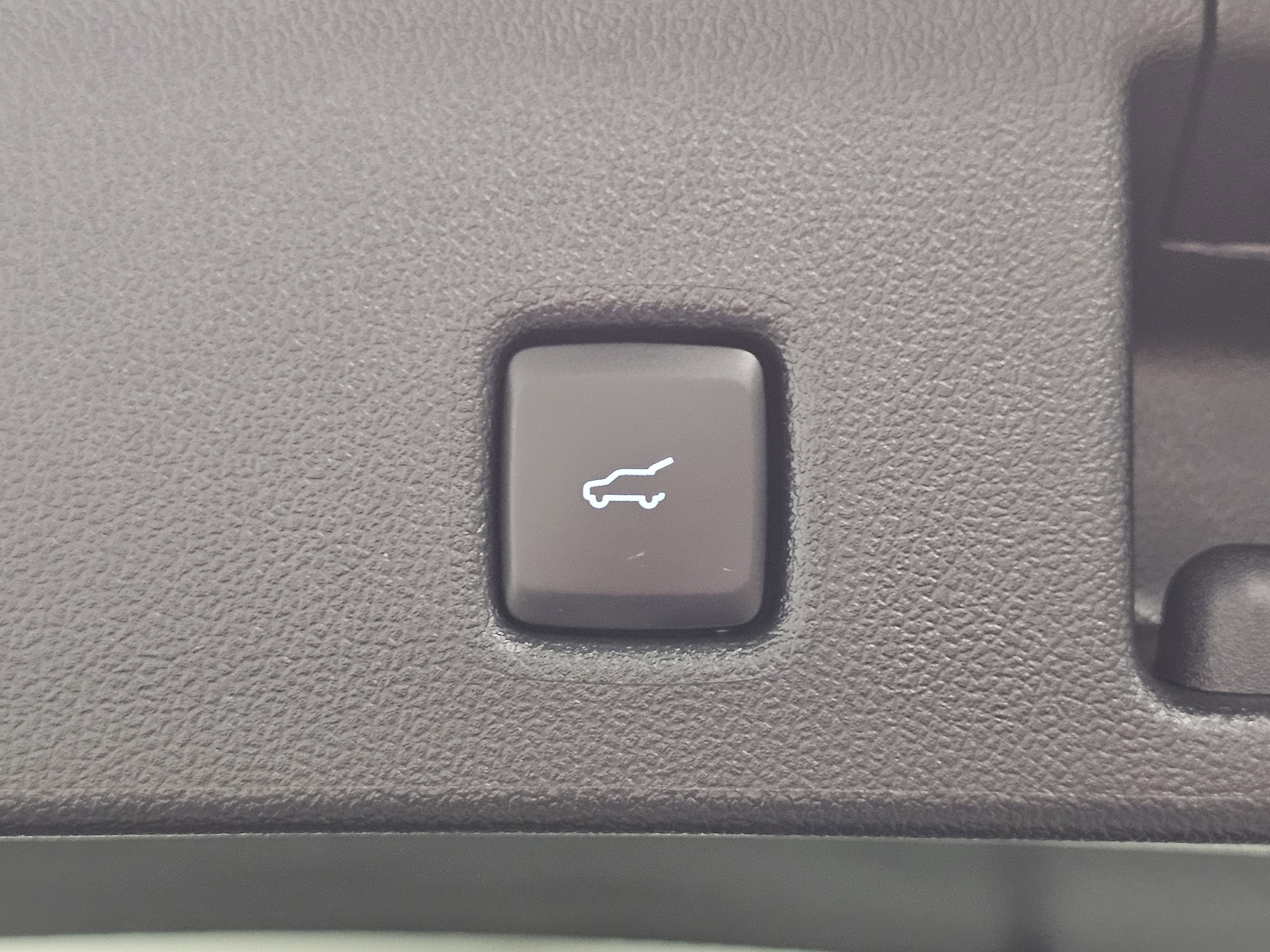 2024 Ford Escape ST-Line photo 2