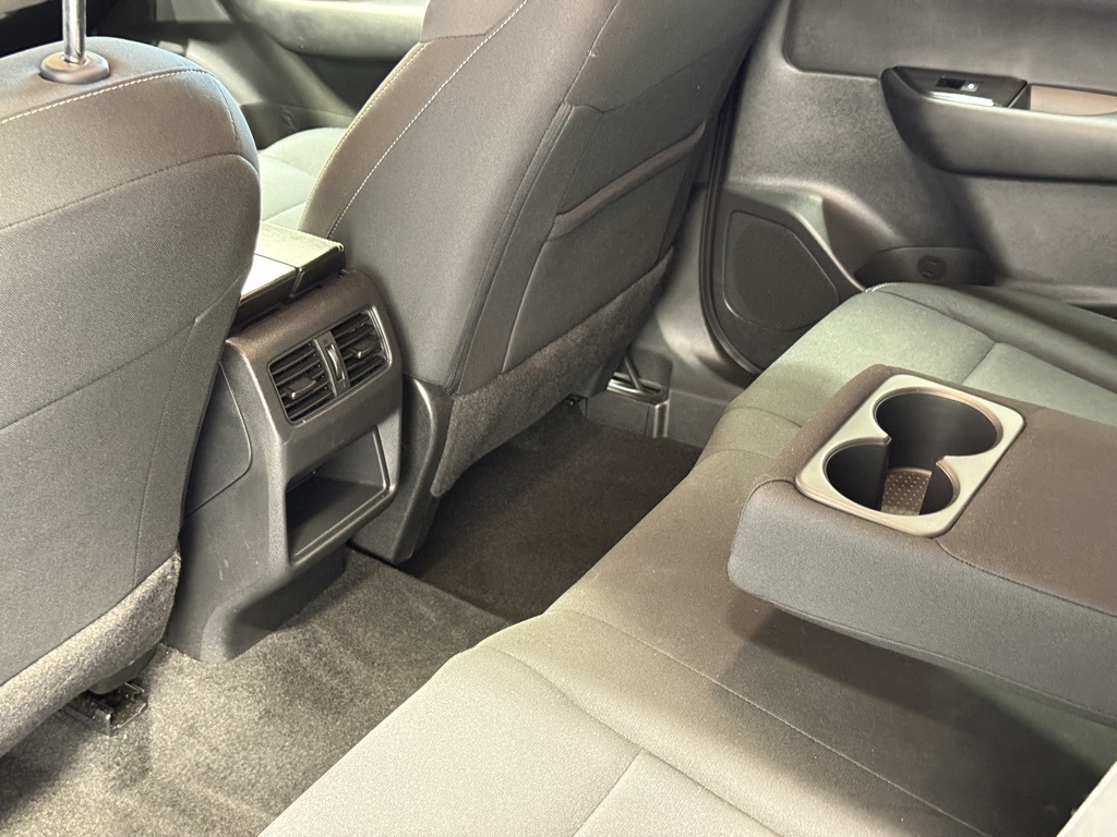 2025 Nissan Rogue S AWD photo 24