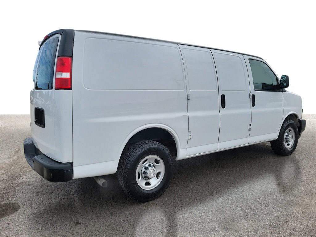 2019 Chevrolet Express Van 2500 Cargo photo 4