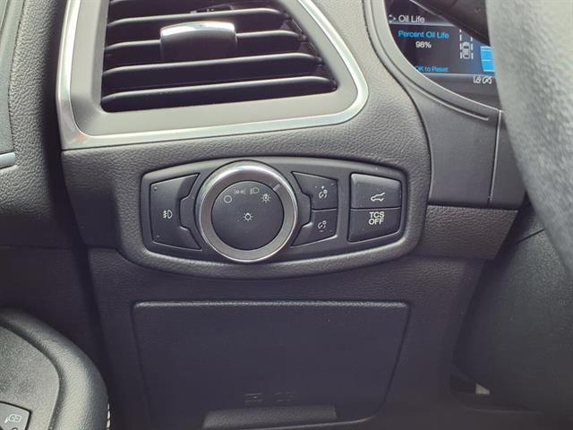 2024 Ford Edge Titanium photo 19