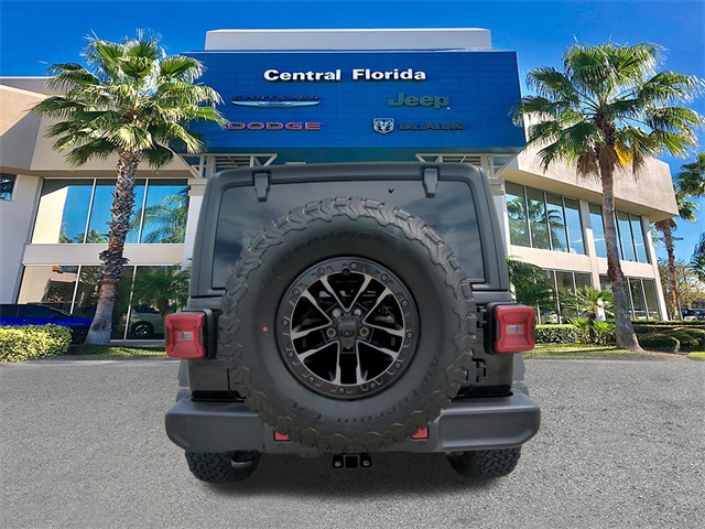 2025 Jeep Wrangler Willys photo 3