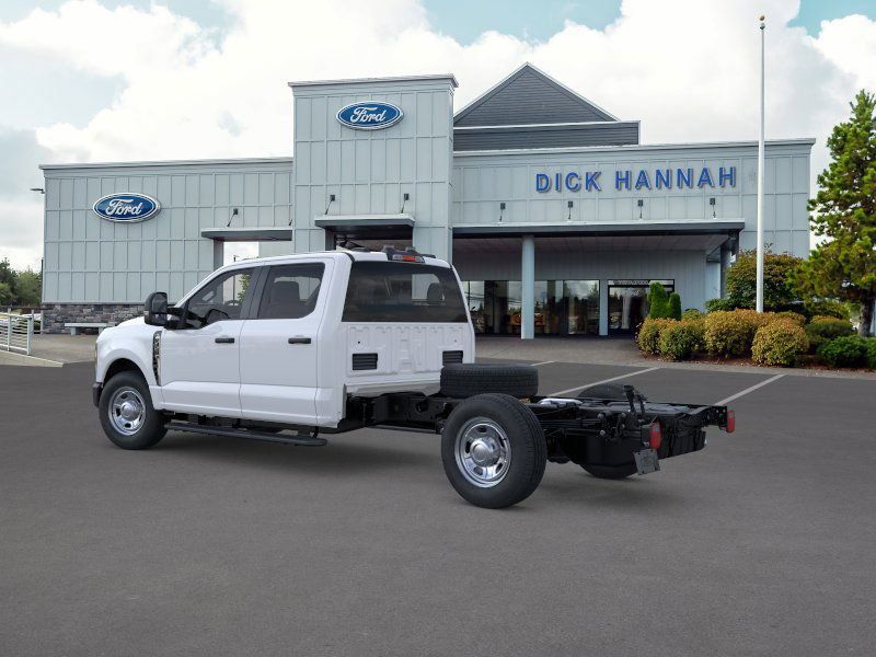 2026 Ford F-350 photo 4