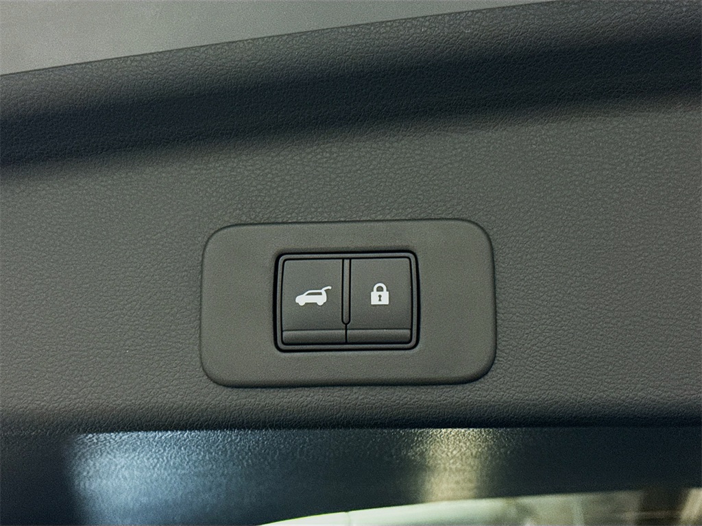 2025 Nissan Murano SL photo 15