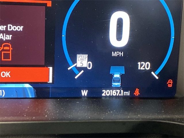 2023 Ford F-150 Limited photo 17