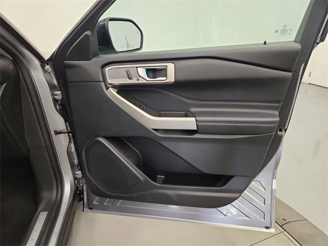 2024 Ford Explorer Limited photo 32