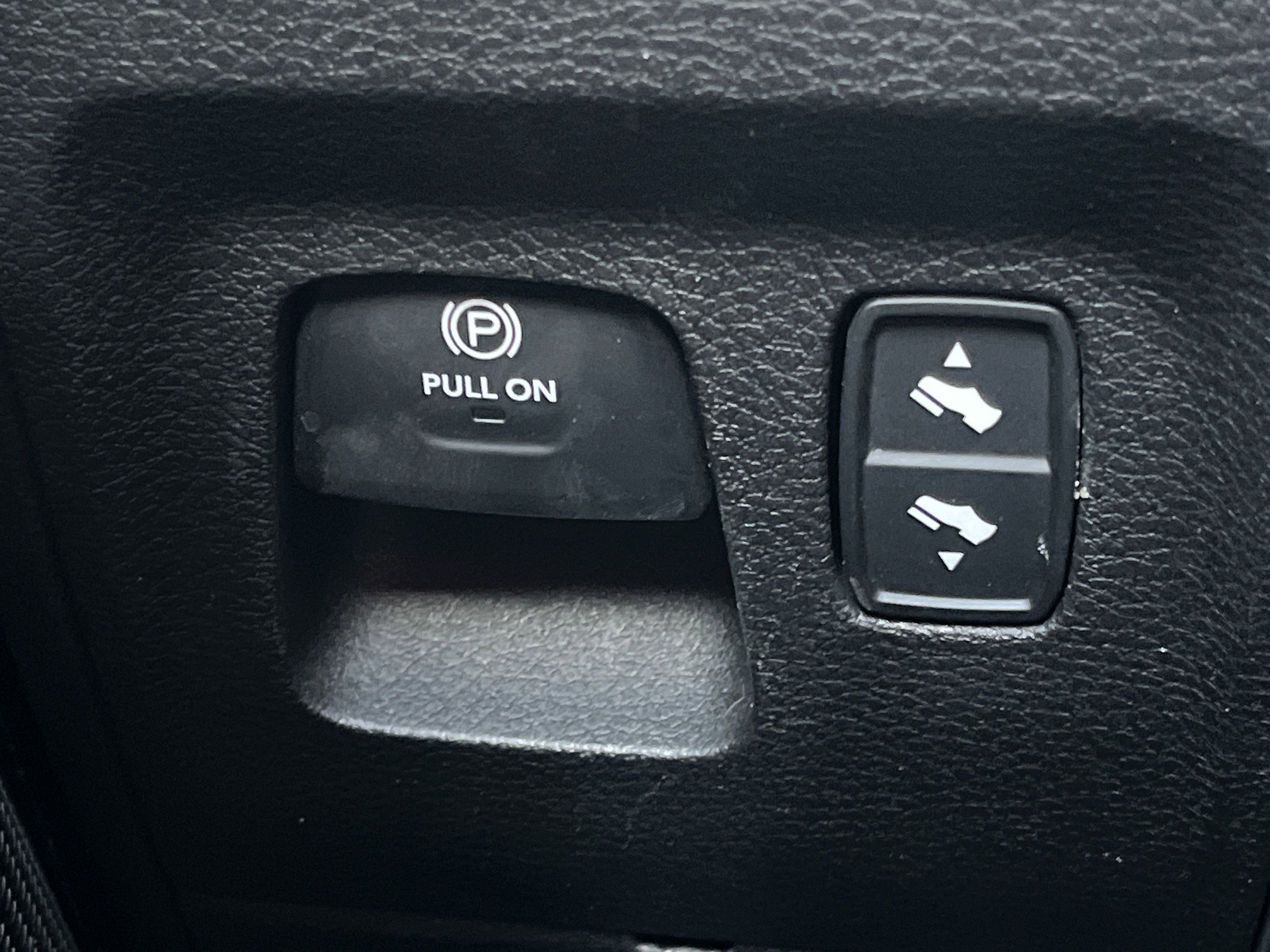 2019 Ram 1500 Limited photo 5