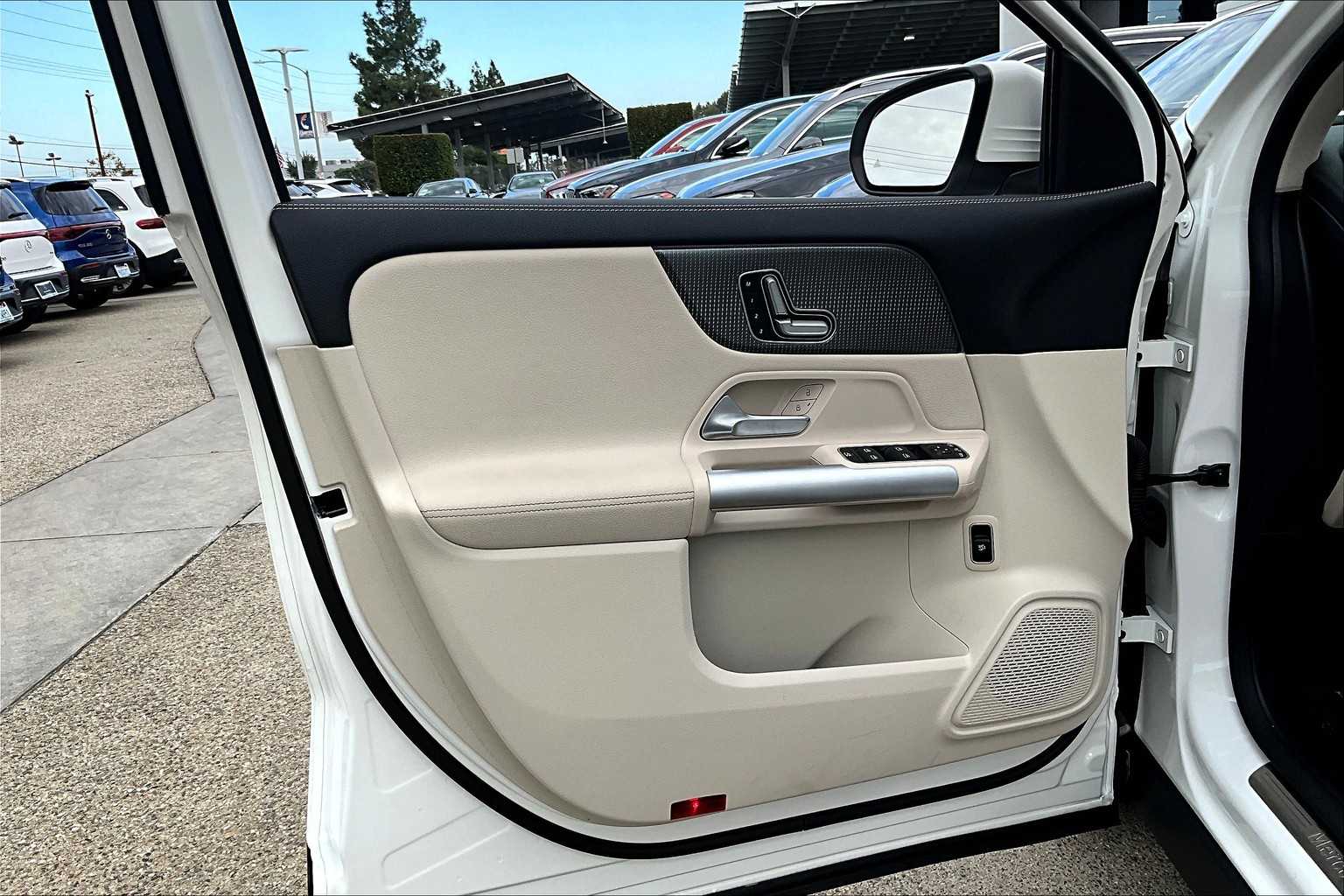 2023 Mercedes Benz GLA 250 photo 21