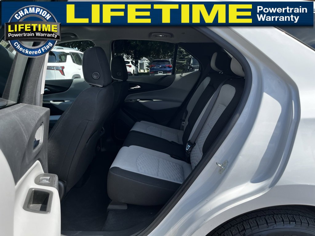 2021 Chevrolet Equinox LT photo 12