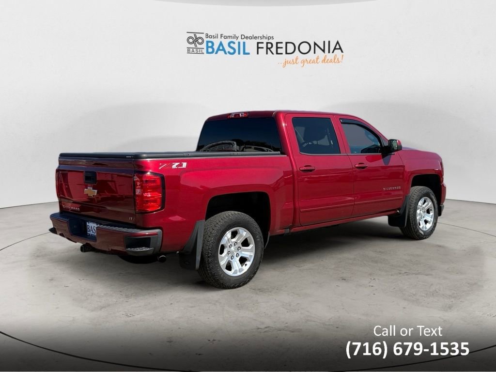 2018 Chevrolet Silverado 1500 LT photo 5