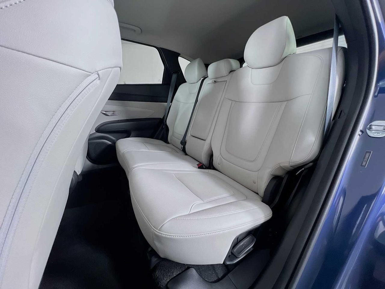 2025 Hyundai Tucson SEL Convenience photo 14