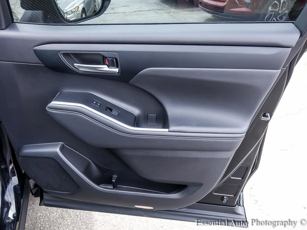 2023 TOYOTA HIGHLANDER - Image 32