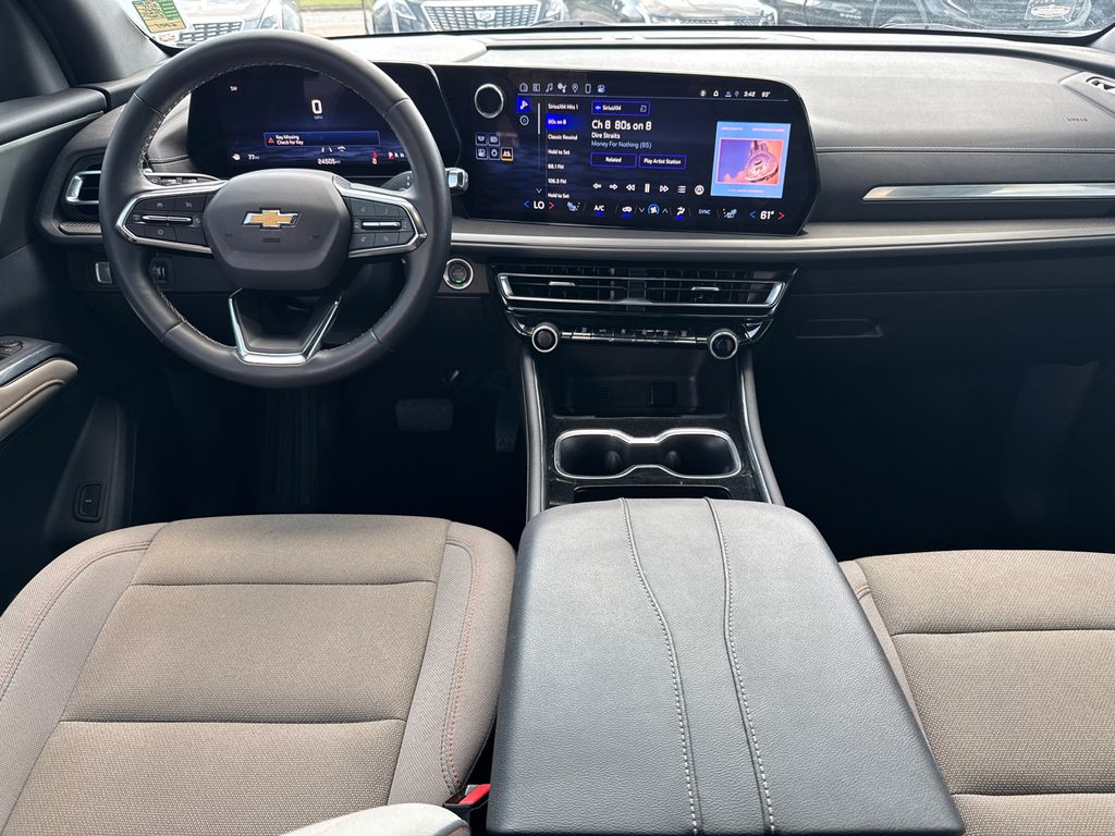 2025 Chevrolet Traverse photo 23