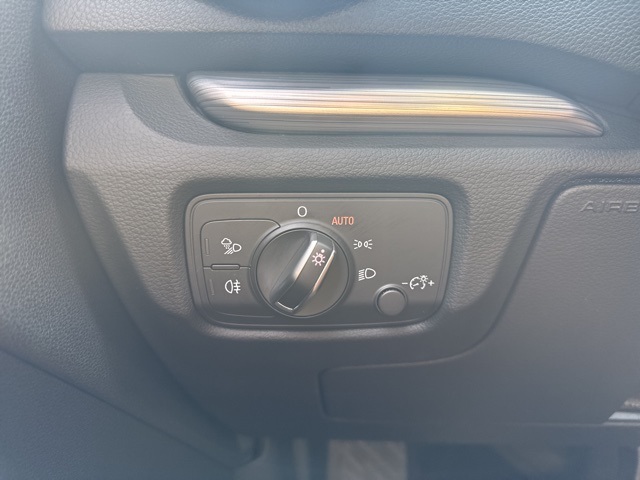 2015 Audi A3 2.0T Prestige Quattro photo 14